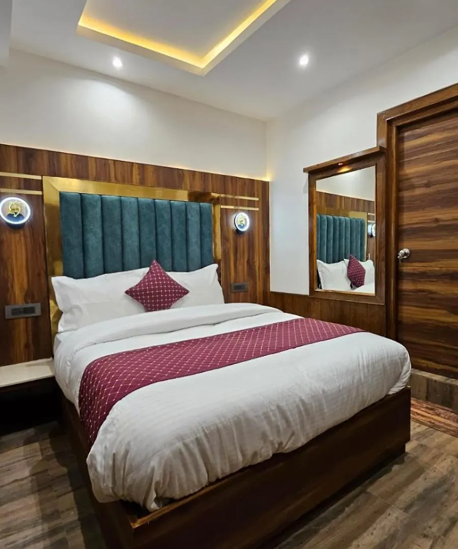 The Central Vista - Simla Royale Near Mall Road Free Pickup From Railway Station Simla India
